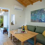 Poly's Lefkada アパート *