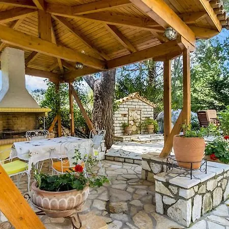 アパート Poly's Lefkada *