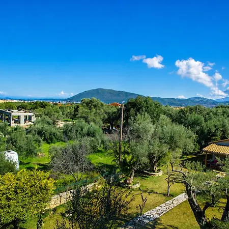 Poly's Lefkada Lägenhet Apolpaina